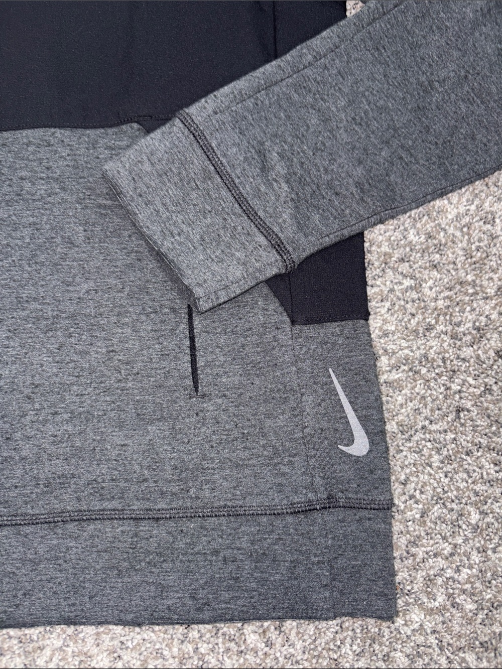 Nike Swoosh Yoga Pullover on Grey NWT - Picture 4 of 7